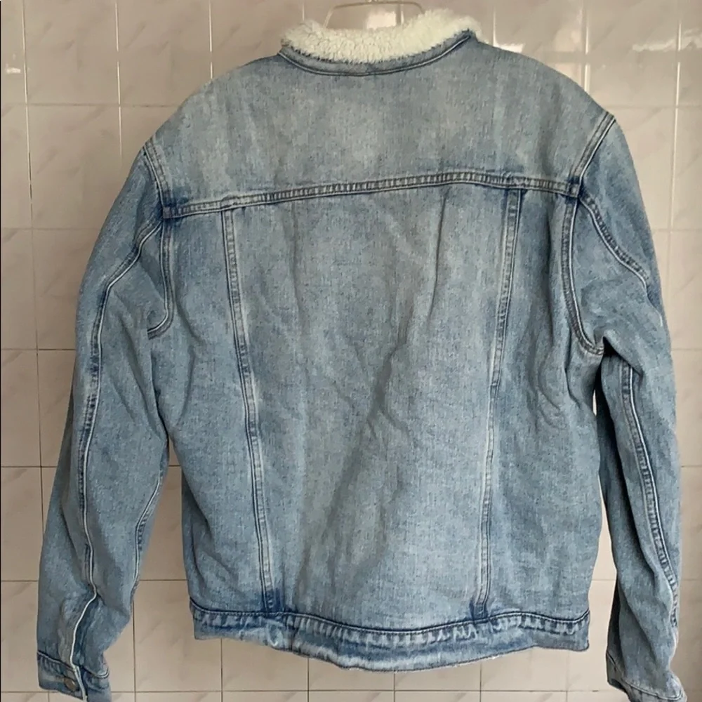 Pacsun Vintage Fit Sherpa Lined Denim Jacket - L